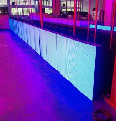 আউটডোর কার্ভ আয়রন ক্যাবিনেট স্পোর্ট বিজ্ঞাপন LED ডিসপ্লে উচ্চ উজ্জ্বলতা P10 960mm*960mm Shenzhen কারখানা