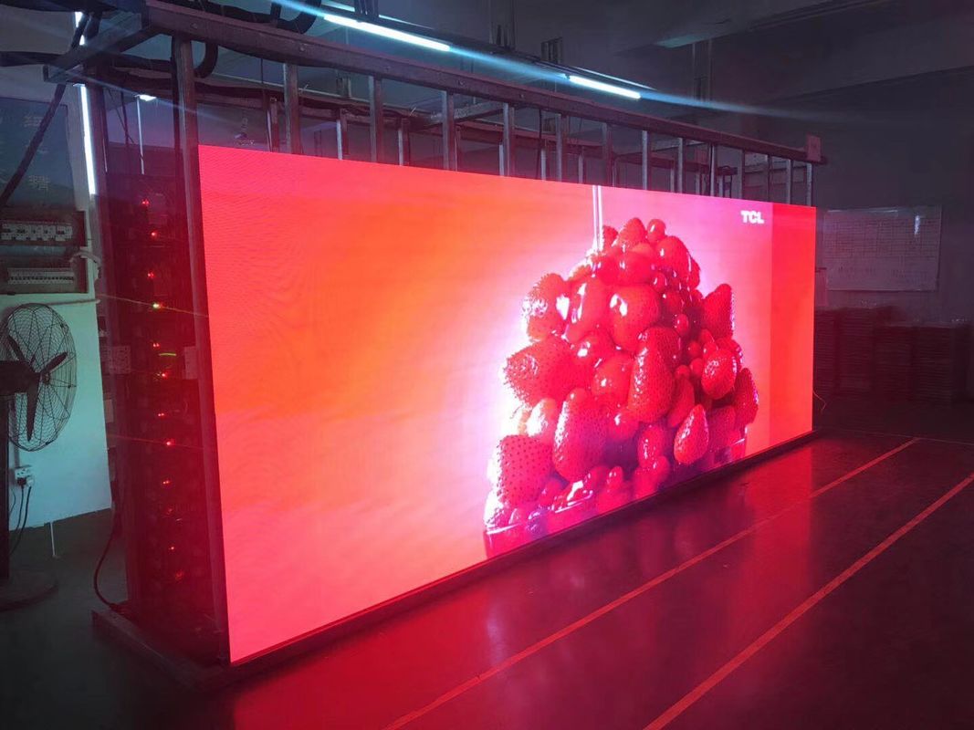 আলোকিত তীব্রতা সামঞ্জস্যযোগ্য P1.923 ইন্ডোর LED ভিডিও স্ক্রীন চুম্বক পরিষেবা 400mm*300mm Shenzhen কারখানা